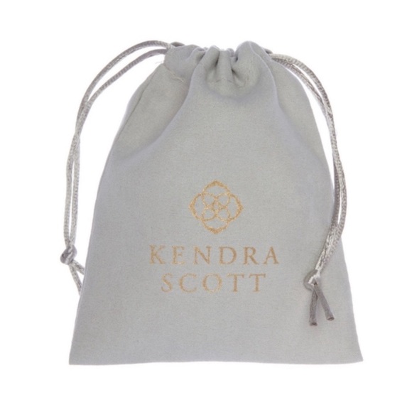 KENDRA SCOTT • Gold Dani Black Onyx Glass Earrings - Picture 3 of 4